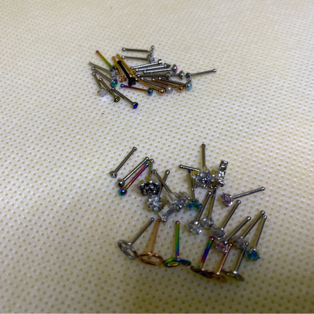#6 Random 7/8pc 20G Nose Rings Studs Piercing Jewelry